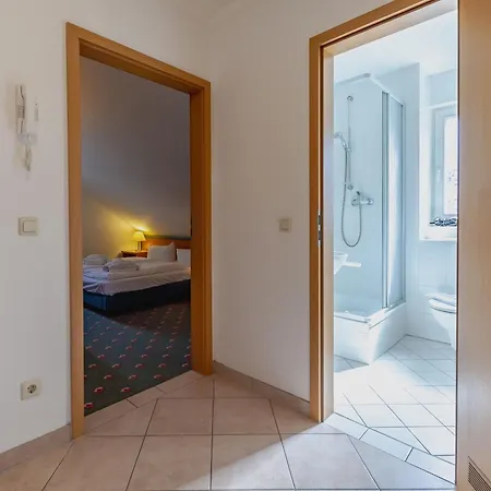 アパート Wohnpark Stadt Hamburg - Apt. 39 ビンツ